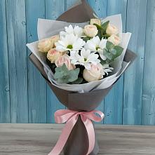 Букет цветов из:  Хризантемы и Розы в Рудничном Кемеровской области