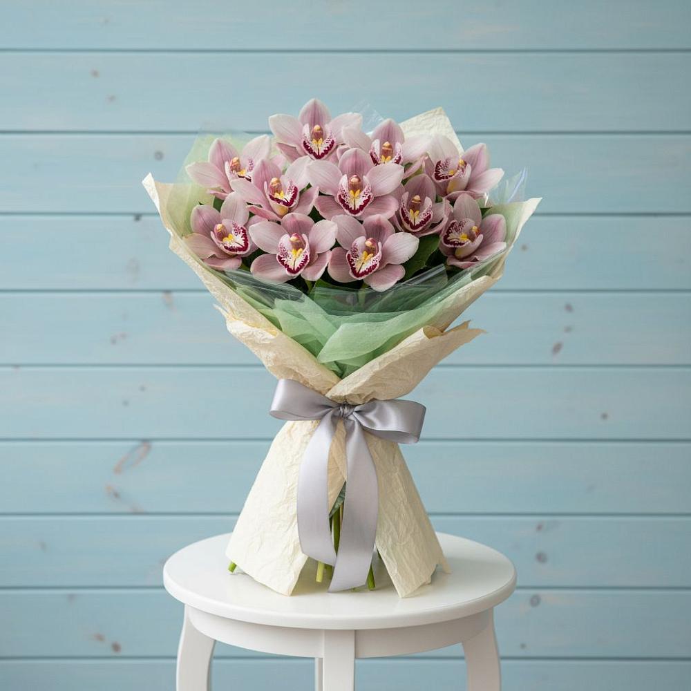 Букет цветов из: Орхидеи и Розы в Рудничном Кемеровской области