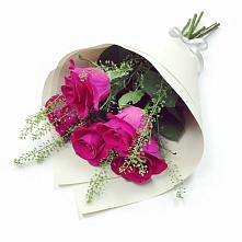 Букет цветов из:  Розы в Рудничном Кемеровской области