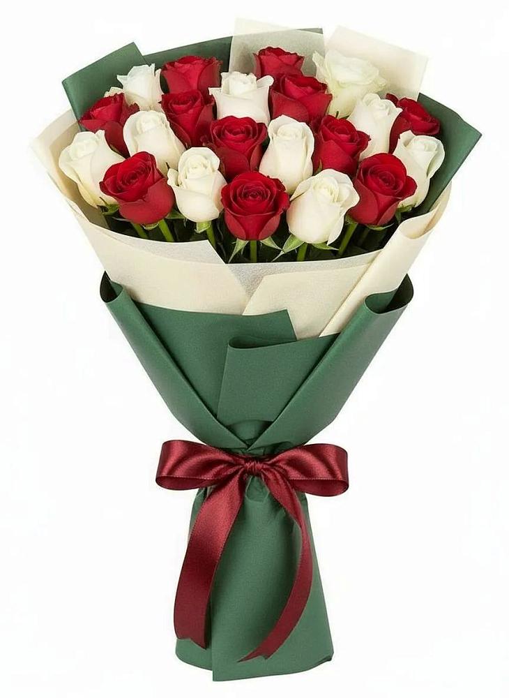 Букет Микс из красных и белых роз в Рудничном Кемеровской области