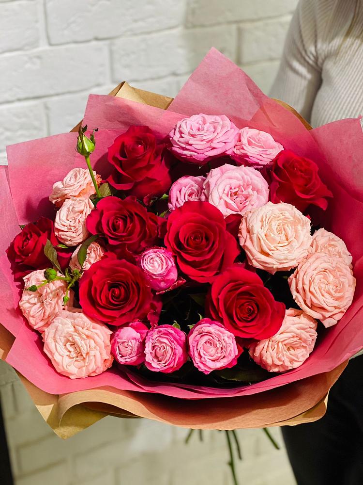 Букет цветов из: Розы в Рудничном Кемеровской области