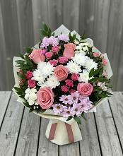 Букет цветов из:  Альстромерии, Гвоздики, Розы и Хризантемы в Рудничном Кемеровской области