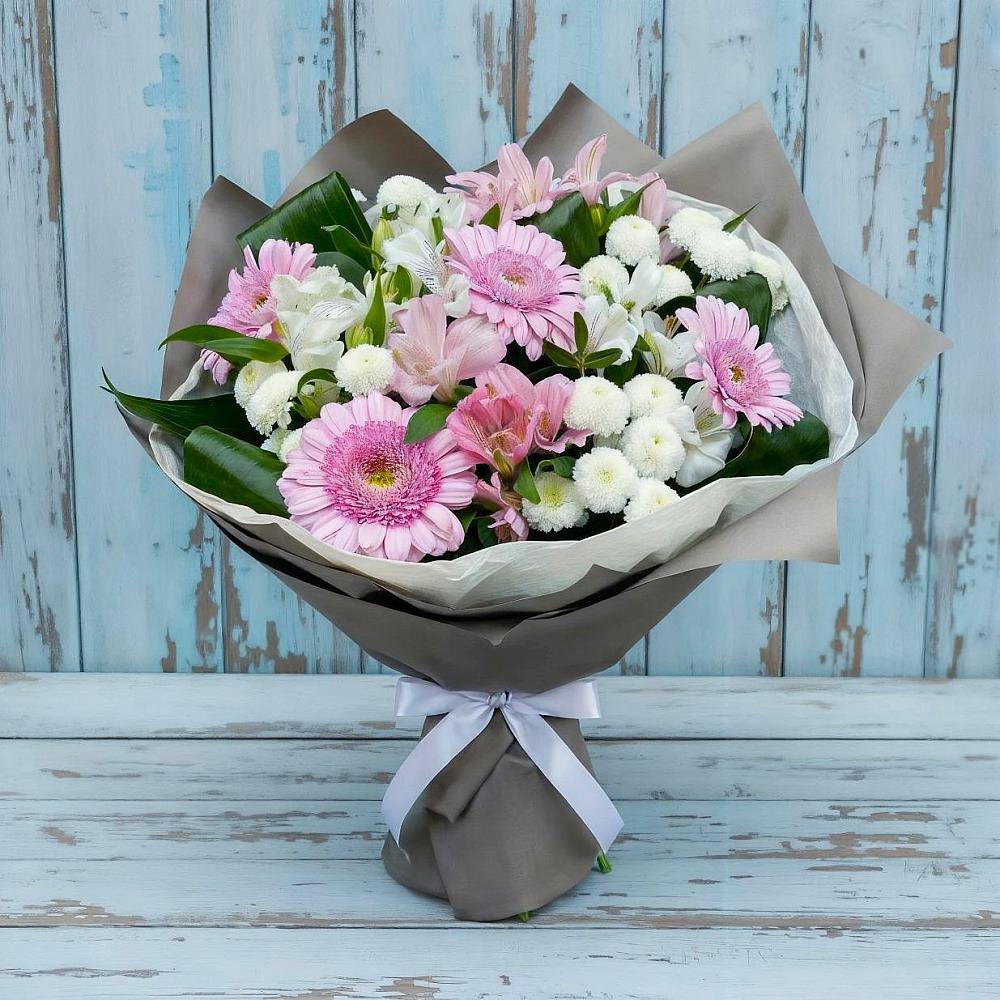 Букет цветов из: Герберы, Альстромерии и Хризантемы в Рудничном Кемеровской области