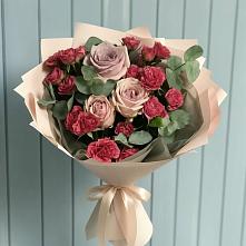 Букет цветов из:  Гвоздики и Розы в Рудничном Кемеровской области