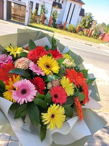 Букет цветов из: Герберы в Рудничном Кемеровской области
